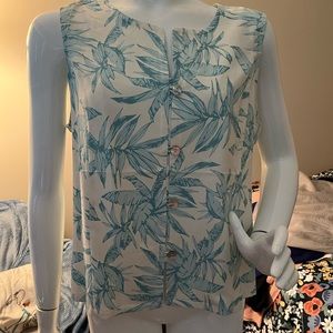 Sleeveless silk blouse white with aqua palms. Size XL